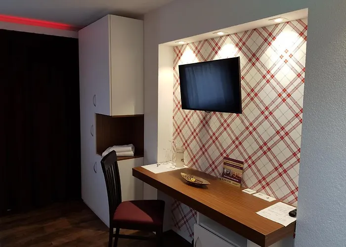 Krone 宾馆 Adelberg